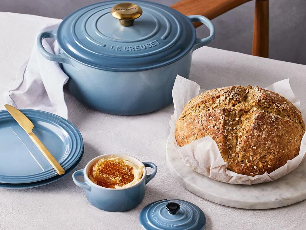 Soda bread all’avena e burro di miele salato