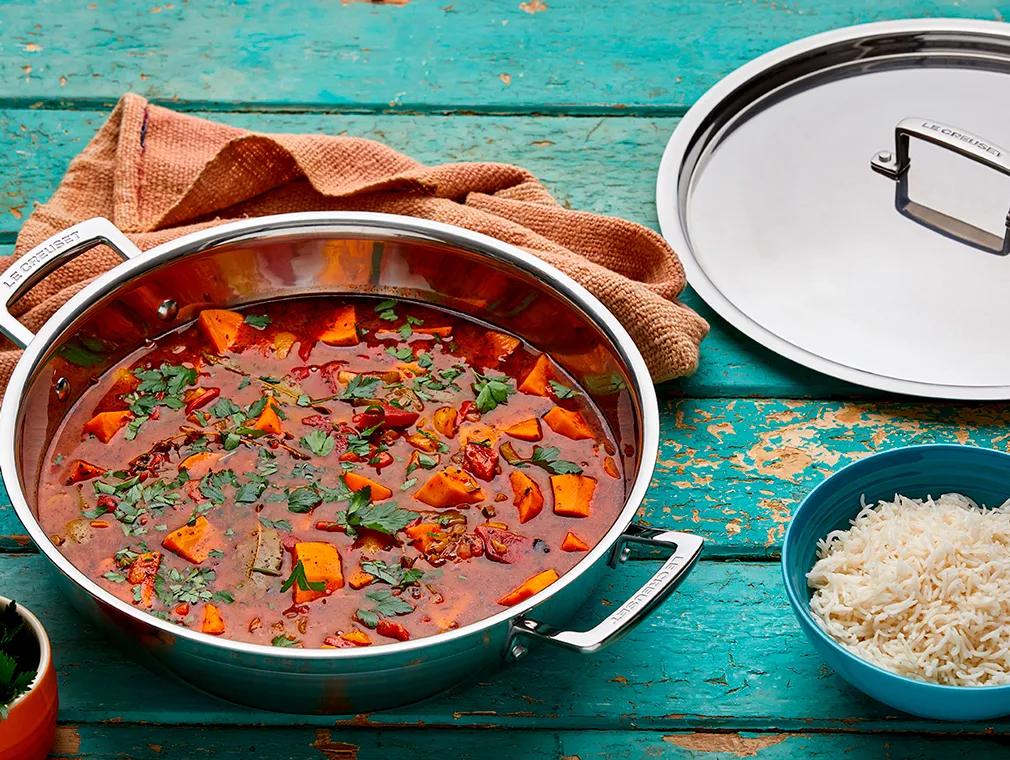 Gumbo di patate dolci e peperoni affumicati