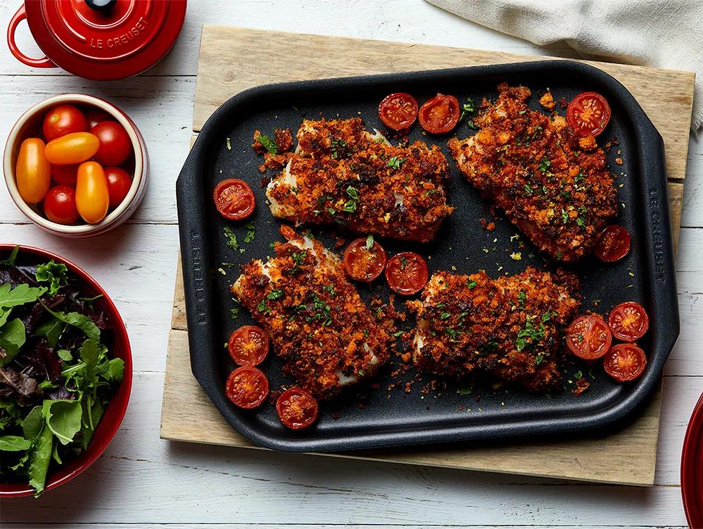 Merluzzo con chorizo croccante e pomodori a grappolo